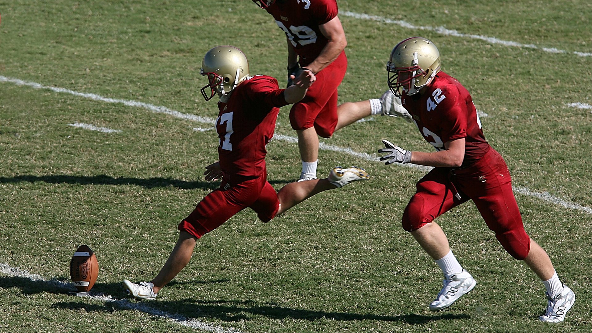 kaiyun-“德甲决战在即：领跑队伍士气高昂”，德甲收官战